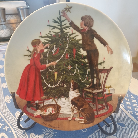 Vintage 1983 Christmas plate - Picture 4 of 6